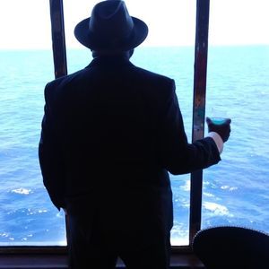 Meet your Posher, Omar